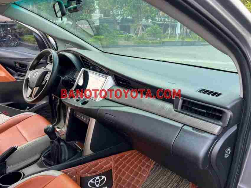 Toyota Innova 2.0E năm 2018 cần bán